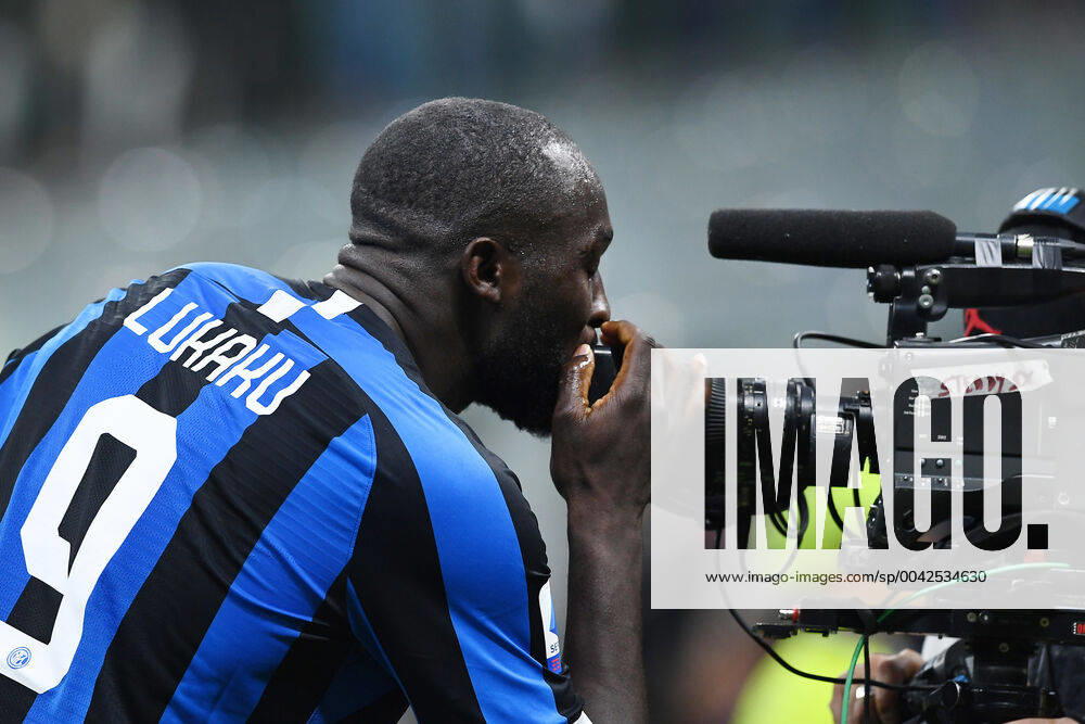 KW38 Mg Milano 21 09 2019 - campionato di calcio serie A Milan-Inter foto Matteo Gribaudi Image nella foto: esultanza gol Romelu Lukaku