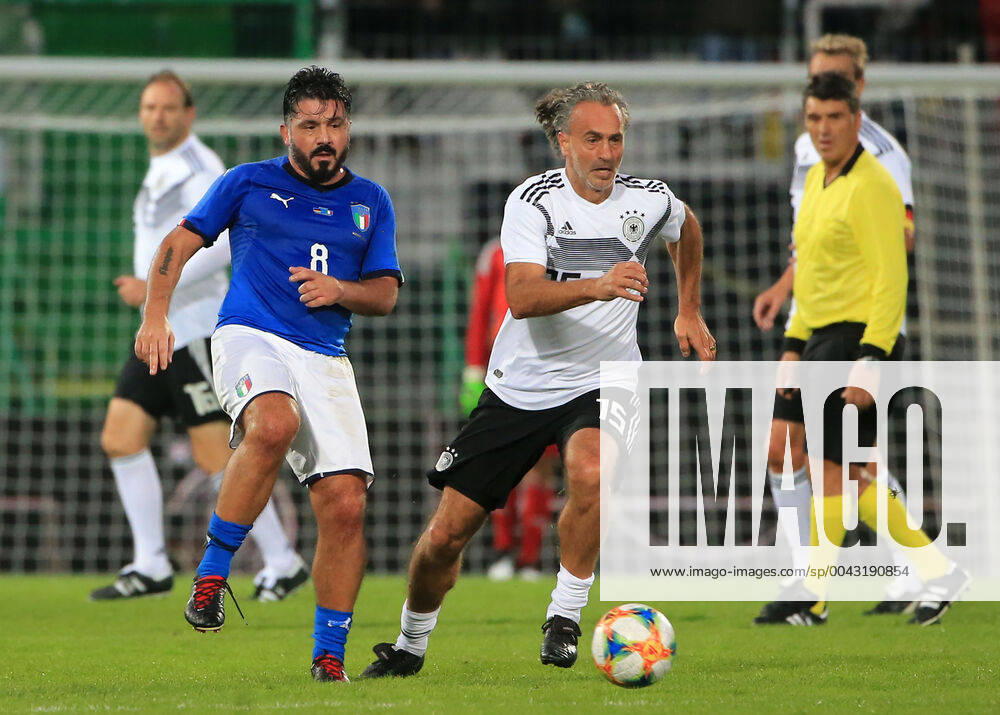DFB All Stars vs Azzuri Legends, Sportpark Ronhof Fuerth, football, sport, in picture Genarro Gattuso Azzuri All Stars vs Maurizio Gaudino DFB All Stars