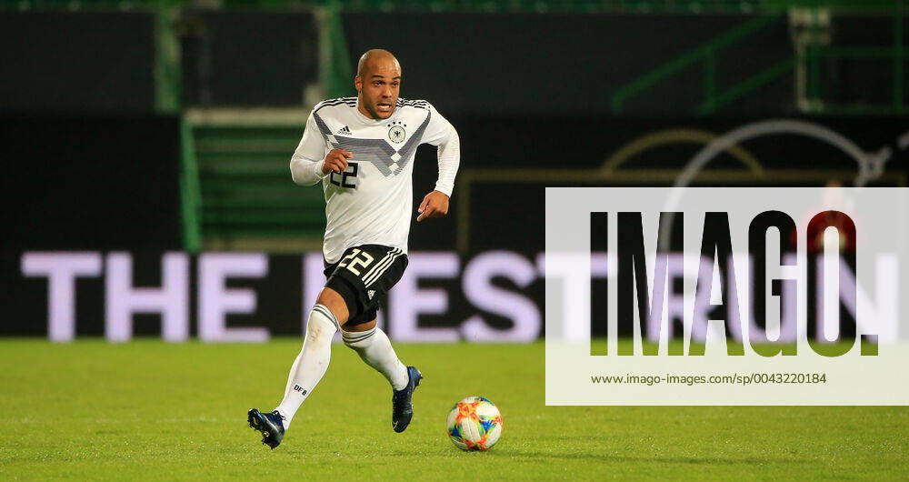 DFB All Stars vs. Azzuri Legends, Sportpark Ronhof Fuerth, football, sport, David Odonkor DFB All Stars in picture