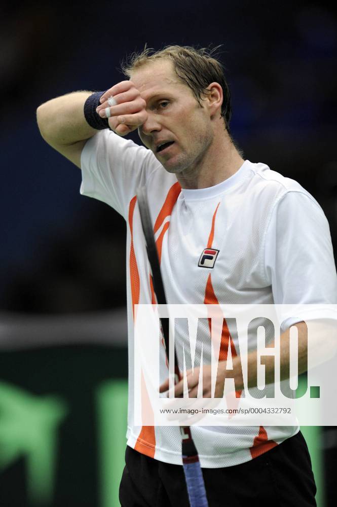Rainer Schüttler (Deutschland) enttäuscht Tennis Herren Davis Cup 2009, DavisCup Einzelbild Garmisch Partenkirchen Enttäuschung,
