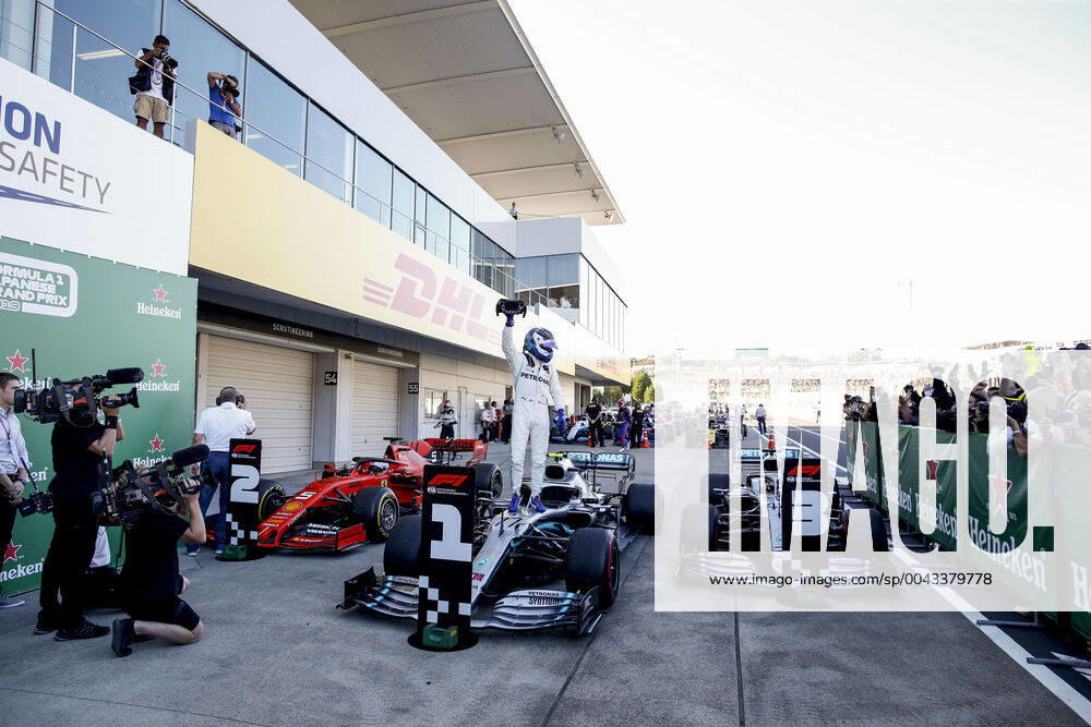 Motorsports: FIA Formula One World Championship, WM, Weltmeisterschaft 2019, Grand Prix of Japan, 5 Sebastian Vettel (GER, Scuderia Ferrari Mission Winnow), 77 Valtteri Bottas (FIN, Mercedes AMG Petronas Motorsport), 44 Lewis Hamilton (GBR, Mercedes AMG Petronas Motorsport), Suzuka Japan