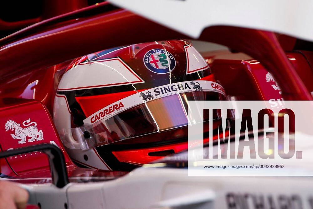 Finnish driver Kimi Raikkonen, of the Alfa Romeo team, participates in the first free practice of the Mexico s Formula One Grand Prix, in Mexico City, Mexico, 25 October 2019. This afternoon will take place the second session of free practices and for this Saturday the third is indicated, in the morning, and the classification, in the evening. The Grand Prix of Mexico, the eighteenth stop of the championship, will take place on Sunday at the track of the Hermanos Rodriguez Autodrome, of 4,204 meters. First free practice of the Grand Prix of Mexico !ACHTUNG: NUR REDAKTIONELLE NUTZUNG!