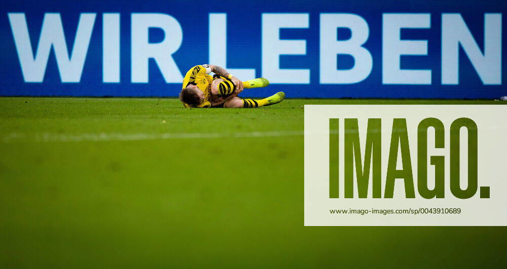 Marco Reus BvB FC Schalke 04 Borussia Dortmund DFL regulations prohibit any use of photographs as image sequences and or quasi video