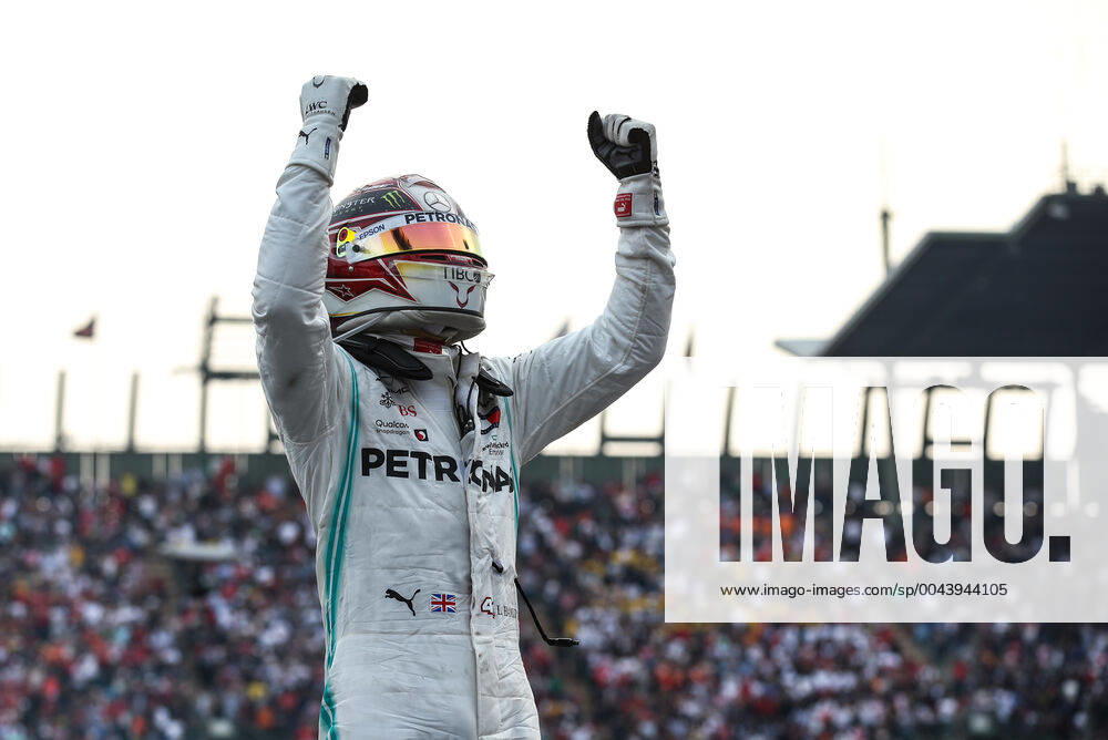 Photo4 LaPresse 27 10 2019 Mexico City, Mexico Grand Prix Formula One Mexico 2019 In the pic: Lewis Hamilton (GBR) Mercedes AMG F1 W10 race winner and 2019 world champion