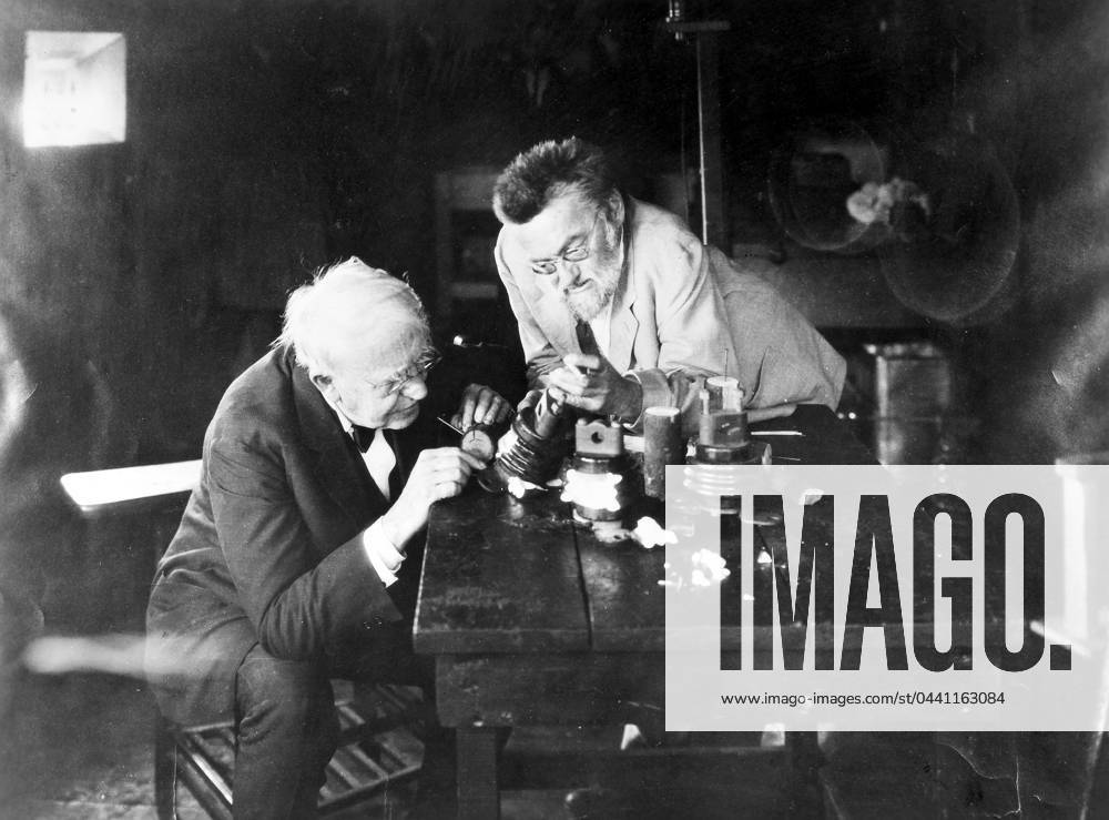 EDISON & STEINMETZ, 1922. American inventor, Thomas Alva Edison (1847-1931), and German-American electrical engineer, Charles P. Steinmetz (1865-1923), in the latter s laboratory at Schenectady, New York, on 18 October 1922.