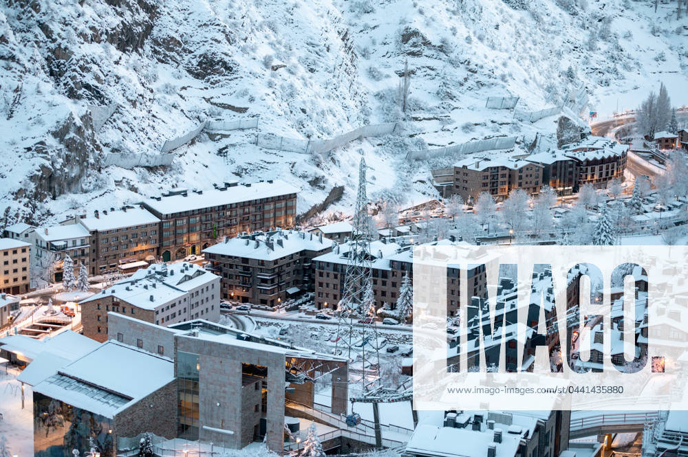 Cityscape of the tourist town of Canillo in Andorra. Canillo, Canillo, Andorra R_EEEM240318-1371172-01