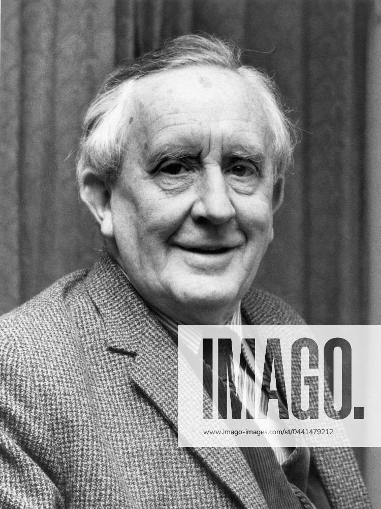J.R.R. TOLKIEN (1892-1973). Né John Ronald Reuel Tolkien. English author.