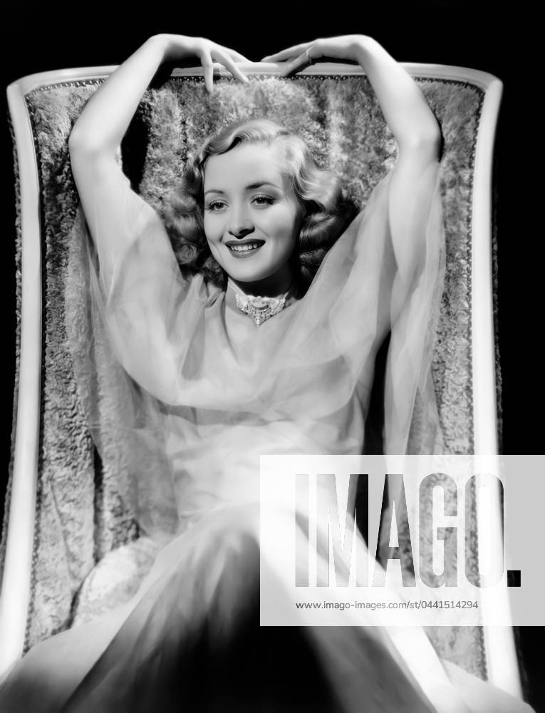Marian Marsh Marian Marsh Virginia Cherrill as Joan Madison