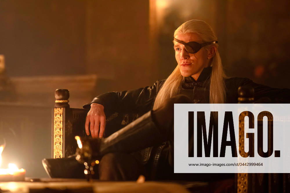 Ewan Mitchell USA. Ewan Mitchell in the (C)HBO series: House of the Dragon - season 2 (2024). Plot: Continuation of the internal succession war within House Targaryen at the height of its power, 172 years before the birth of Daenerys Targaryen. LMK106-J106452-280324 Supplied by LMKMEDIA. Editorial Only. Landmark Media is not the copyright owner of these Film or TV stills but provides a service only for recognised Media outlets.
