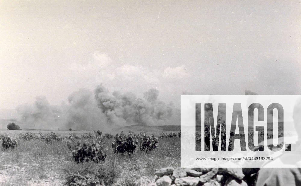 Battle field during the Spanish civil war, photographed during the bombings of the Italian Aviation in the course of the action known as Del Levante . Columns of smoke caused by the explosions rise from the vast landscape covered with low vegetation (b w photo) 1250012 Battle field during the Spanish civil war, photographed during the bombings of the Italian Aviation in the course of the action known as Del Levante . Columns of smoke caused by the explosions rise from the vast landscape covered with low vegetation (b w photo) by Unknown photographer, (20th century); (add.info.: Unidentified Author Spain); Fratelli Alinari Museum Collections, Florence, Italy.