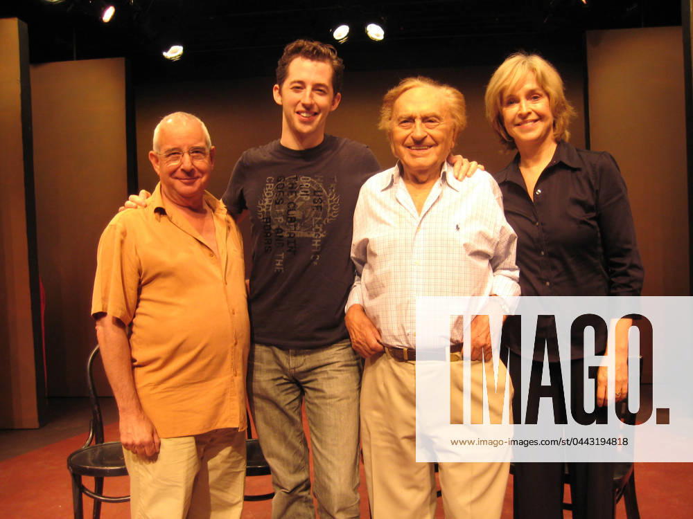 REHEARSALS OF ENTER LAUGHING AT THE YORK THEATRE, NEW YORK MICHAEL TUCKER AND JOSH GRISETTI AND JOSEPH STEIN AND JILL EIKENBERRY DURING REHEARSALS OF ENTER LAUGHING AT THE YORK THEATRE, NEW YORK. 27 AUGUST 2008. UAR , Credit:Aubrey Reuben Avalon 0542969147