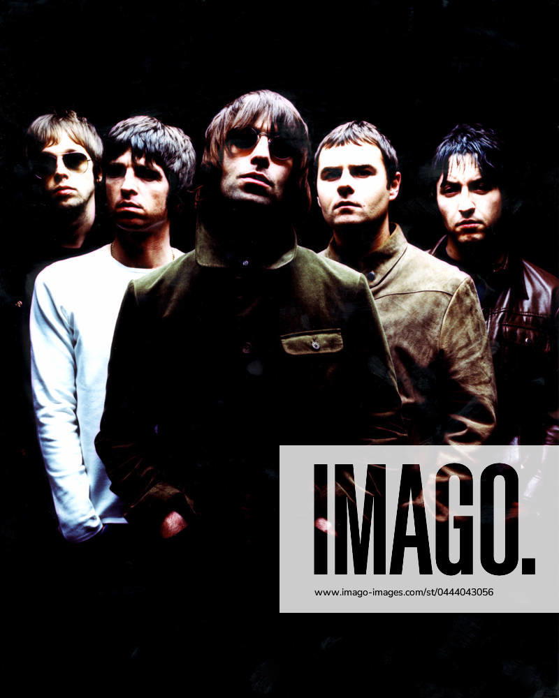 Oasis 2000 Credit : Restrictions : No NME . Shot For N.M.E. Used Front Cover 19 02 2000 Oasis 2000 Credit : Restrictions : No NME . Shot For N.M.E. Used Front Cover 19 02 2000 , Credit:Roger Sargent Avalon