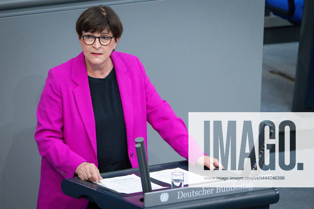 German Bundestag, 163rd plenary session Saskia Esken SPD in portrait during her speech on the agenda item educational equity at the 163rd session of the German Bundestag in Berlin, 11 04 2024 Berlin Berlin Germany