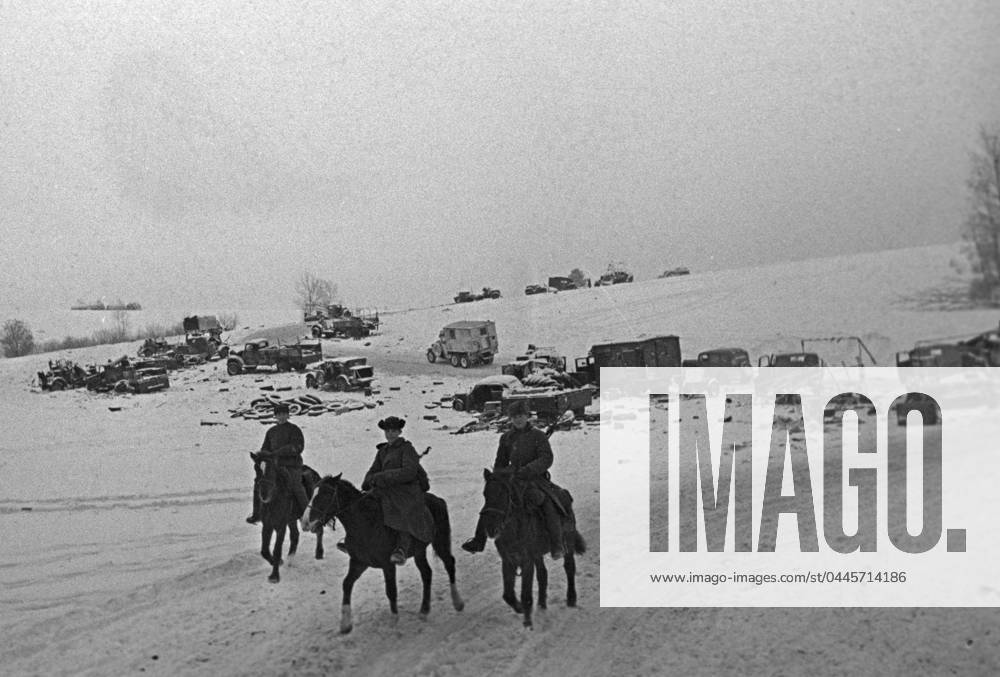 Great Patriotic War, 1941-1945 8662602 05.12.1941 Great Patriotic War of 1941-1945, The defeat of German troops by the Soviet army near Moscow. Shagin Moscow region Russia