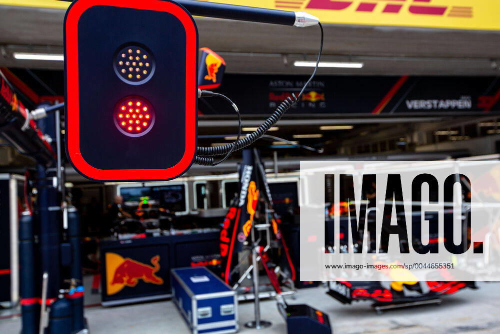 preparation day for the Formula One Grand Prix of Brazil 2019 at Interlagos circuit, in Sao Paulo, Brazil. The grand prix will be celebrated next Sunday, November 17. GP Brazil F1 Preparation - ZUMAl146 20191114_zaf_l146_020