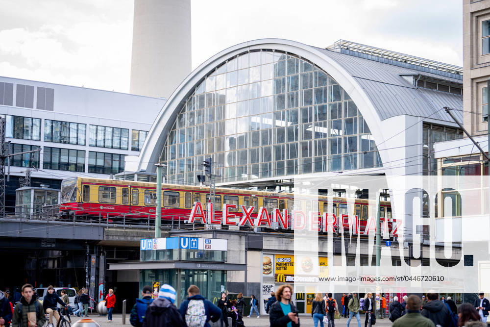 Symbol image Alexanderplatz Berlin Symbol image Alexanderplatz Berlin with a view of the station with its lettering Alexanderplatz Berlin Berlin Germany