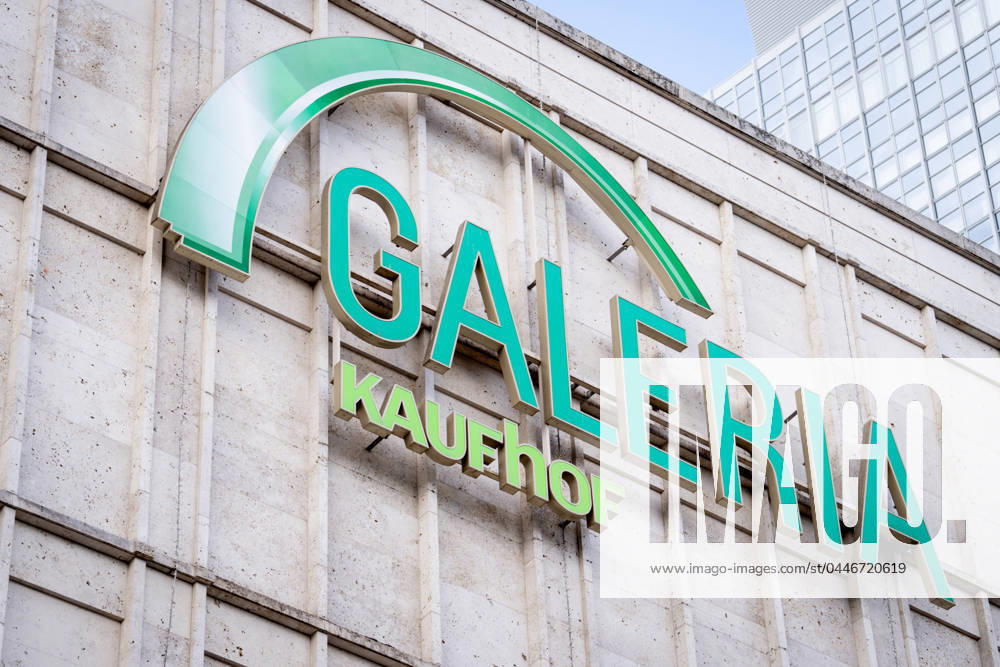 Symbolic image Galeria Kaufhof Symbolic photo department store Galeria Karstadt Kaufhof The fashion store Galeria Kaufhof is once again facing insolvency Berlin Berlin Germany