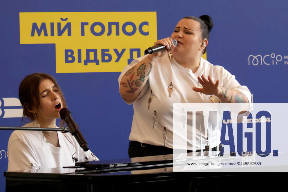 KYIV, UKRAINE - APRIL 25, 2024 - Singers Yana Shemaieva (Jerry Heil) (L) and Alona Savranenko (alyona alyona) who will represent Ukraine at the Eurovision Song Contest 2024 perform during the news conference held to announce the launch of the My Voice Rebuilds campaign aimed at raising funds to rebuild the gymnasium in Velyka Kostromka village, Dnipropetrovsk region, that was destroyed by a Russian rocket, Kyiv, capital of Ukraine. alyona alyona & Jerry Heil launch campaign to raise money to rebuild school in Dnipropetrovsk region