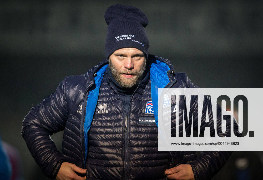 Iceland U21, U 21 assistant manager Eiður Guðjohnsen (Eidur Gudjohnsen) during the international match, Länderspiel, Nationalmannschaft between England U20 and Iceland U21 at Adams Park, High Wycombe, England on 19 November 2019.