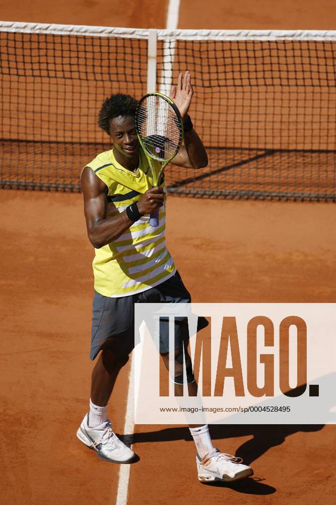 Gael Monfils (Frankreich) jubelt Tennis Herren French Open 2009, Grand Slam, ATP Tour Einzelbild Roland Garros Paris Freude,