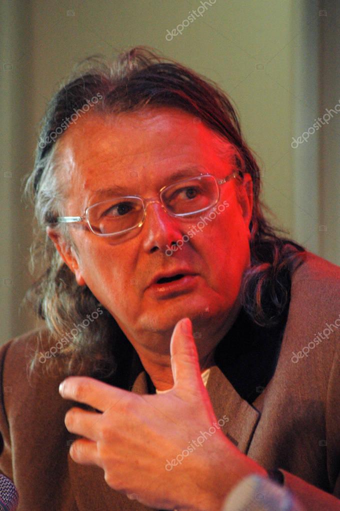 Frank Castorf at a press conference in the Palast der Republik in Berlin.