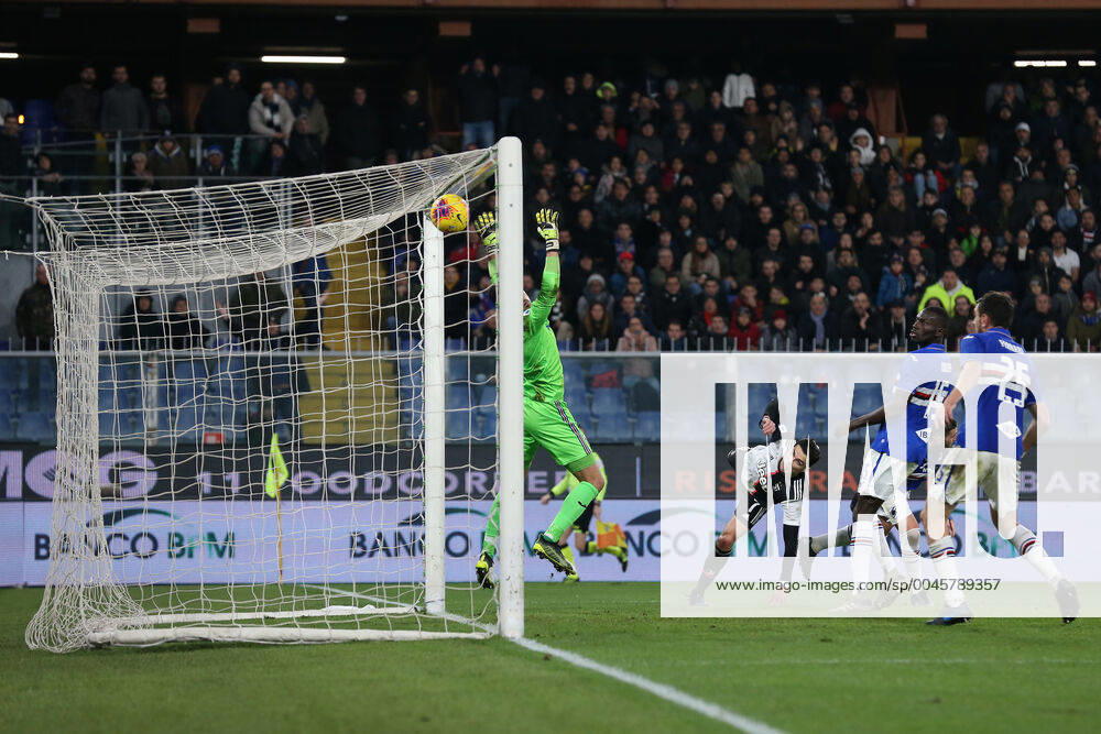 Cristiano Ronaldo of Juventus climbs above the Sampdoria defence to head the side into a 2-1lead during the Serie A match at Luigi Ferraris, Genoa. Picture date: 18th December 2019. Picture credit should read: Jonathan Moscrop Sportimage . SPI-0378-0021