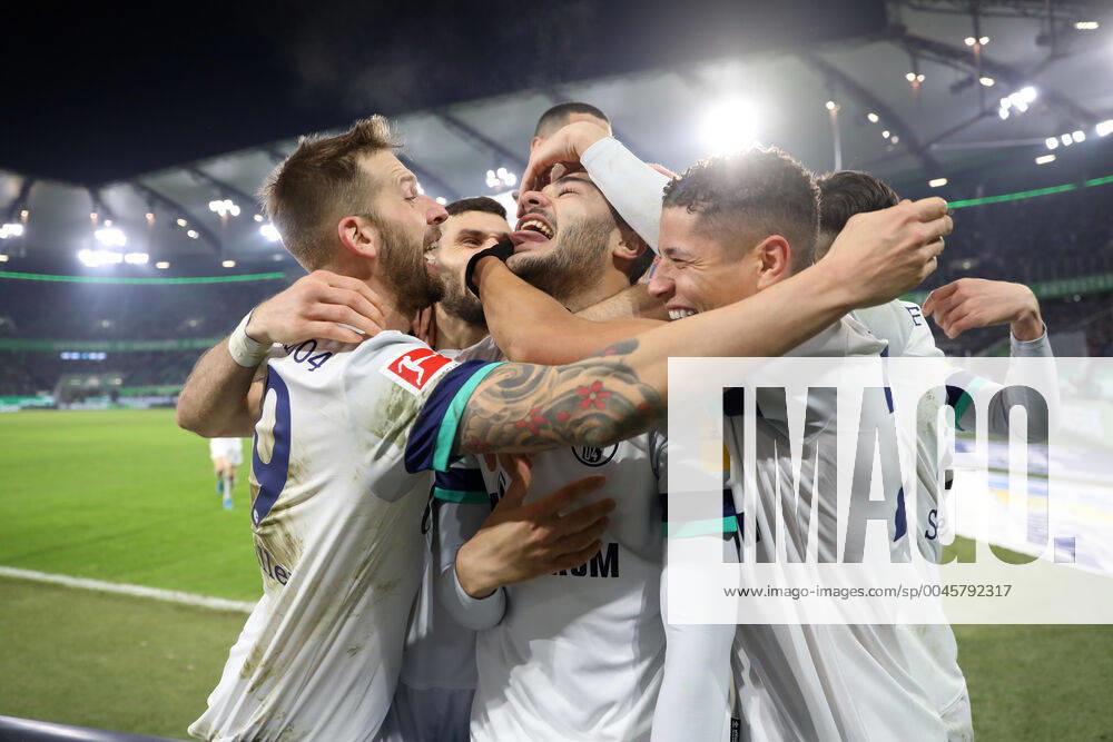 Soccer, Season 2019 2020, Bundesliga, 16 Matchday VfL Wolfsburg FC Schalke 04, v l Guido BURGSTALLER FC Schalke 04 , Ozan Kabak FC Schalke 04 , Amine Harit FC Schalke 04 DFL REGULATIONS PROHIBIT ANY USE OF PHOTOGRAPHS AS IMAGE SEQUENCES AND OR QUASI VIDEO Wolfsburg VW Arena NDS Germany xRHR FOTO TRx