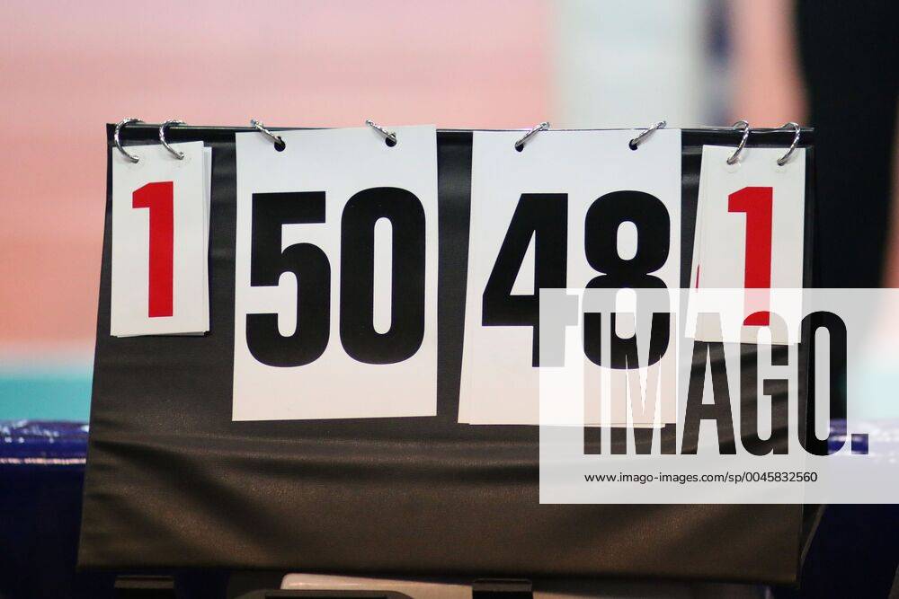 Volleyball Bundesliga Men, 21 12 2019, Alpenvolleys Haching vs SVG Lueneburg Volleyball, Volleyball Bundesliga Men, 21 12 2019, HYPO TIROL Alpenvolleys Haching dark blue vs SVG Lueneburg white , Unterhaching picture score of the longest set in German Volleyball, 1 Bundesliga Alpenvolleys Haching dark blue win this set against SVG Lueneburg white , Worldrecord