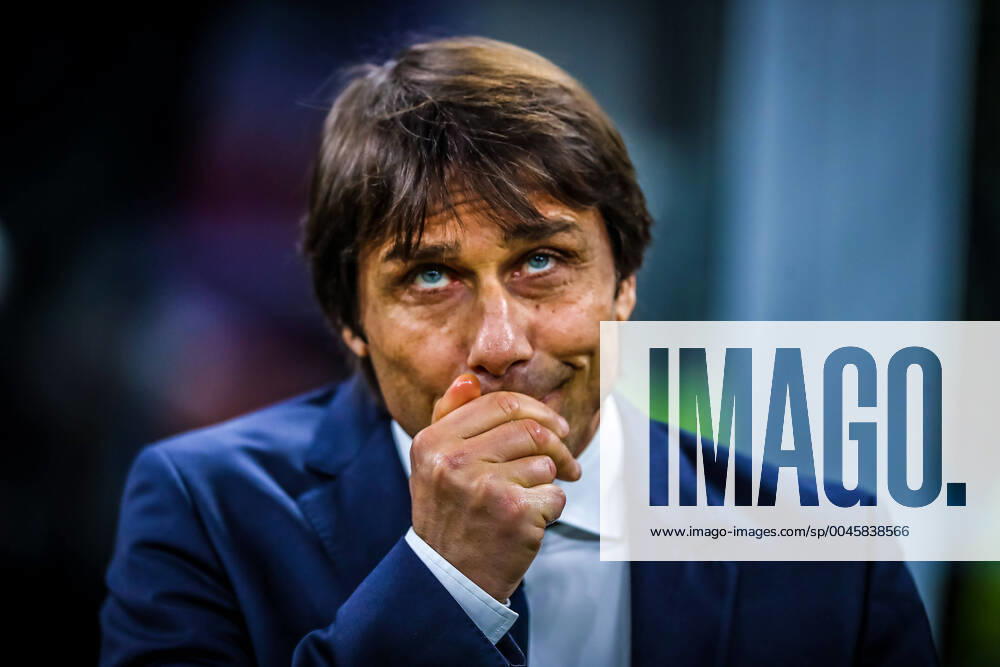 Serie A TIM 2019 20 FC Internazionale vs Genoa CFC San Siro Stadium Milan 21 12 2019 Antonio Conte Head Coach of FC Internazionale during the Serie A match between FC Internazionale and Genoa CFC at the San Siro Stadium, Milan, Italy on 21 December 2019 Photo Fabrizio Carabelli