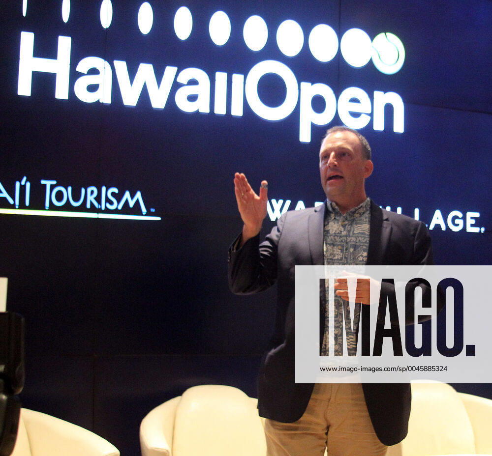 State of Hawaii Lieutenant Governor Josh Green speaks during the Hawaii Open invitational tournament press conference, PK, Pressekonferenz at the Ward Village IBM Building in Honolulu, HI - CSM. Tennis 2019: Hawaii Open DEC26 - ZUMAc04_ 20191226_zaf_c04_054