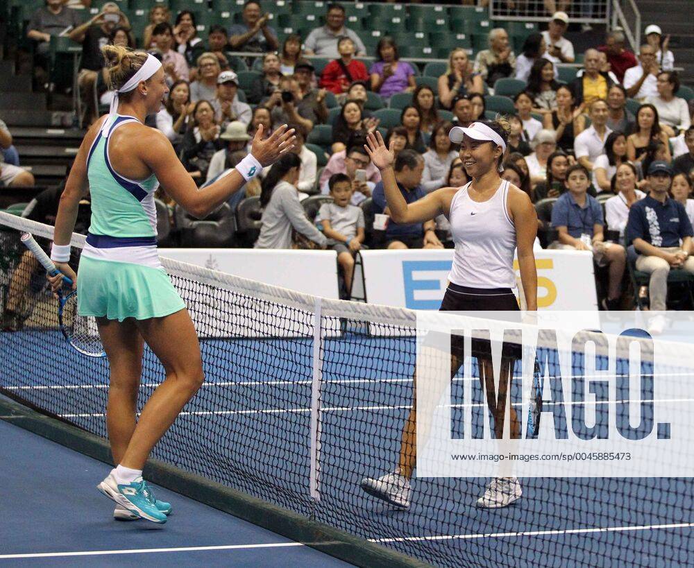 Players shake hands after Wickmayer won the match 6-1, 6-1 during the Hawaii Open invitational tournament match between 152nd ranked Yanina Wickmayer (Belgium) and unranked local product Alyssa Tobita (USA) of Mililani and University of Oregon alum at the Stan Sheriff Center in Honolulu, HI - CSM. Tennis 2019: Hawaii Open DEC26 - ZUMAc04_ 20191226_zaf_c04_096