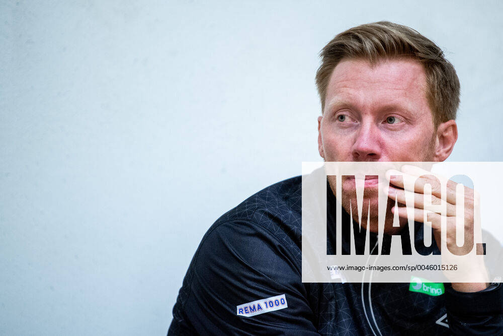 Borge Lund, coach of Norway, during a training session ahead of the EHF European Handball Championship on January 8, 2020 in Trondheim Photo Vegard Wivestad Grott BILDBYRAN code VG 170453 bbeng handball handball handball handball em 2020 european mens handball championship 2020 em 2020 handballs em 2020 ehf euro 2020 norway norway training,