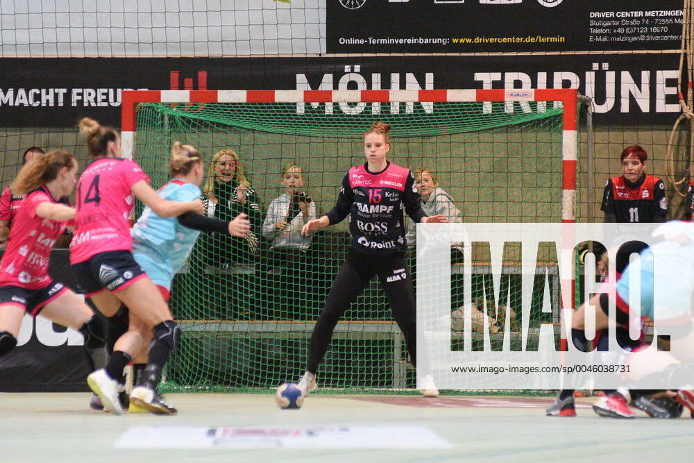 Madita Kohorst TusSies Metzingen 15 in goal TusSies Metzingen, Handball, HBF, DHB Cup match, 10 01 2020, Photo TBaur Eibner TusSies Metzingen vs HSG Bensheim Auerbach Metzingen