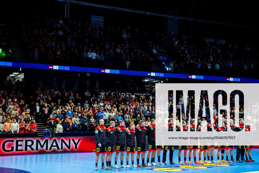 The players of Germany line up ahead of the EHF European Handball Championship match between Spain and Germany on January 11, 2020 in Trondheim Photo Vegard Wivestad Grott BILDBYRAN kod VG 170462 bbeng handball handball handball handball em 2020 european mens handball championship 2020 em 2020 handballs em 2020 ehf euro 2020 spain spain germany germany germany,
