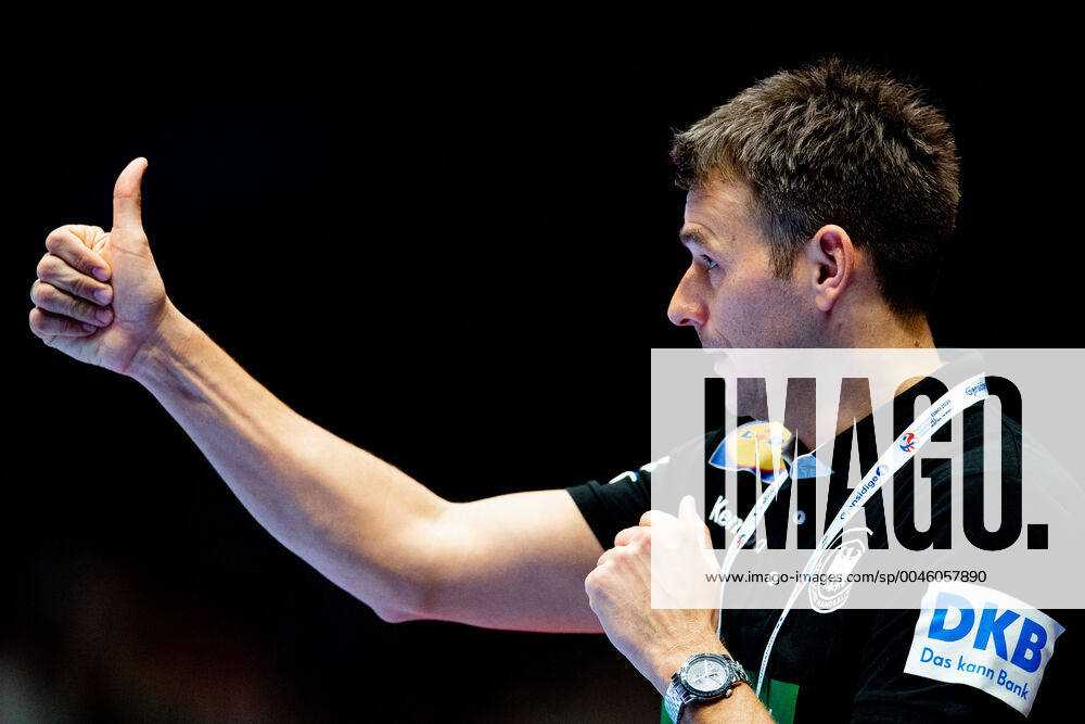 Christian Prokop, head coach of Germany, during the EHF European Handball Championship match between Spain and Germany on January 11, 2020 in Trondheim Photo Vegard Wivestad Grott BILDBYRAN code VG 170462 bbeng handball handball handball handball em 2020 european mens handball championship 2020 em 2020 handballs em 2020 ehf euro 2020 spain spain germany germany germany,