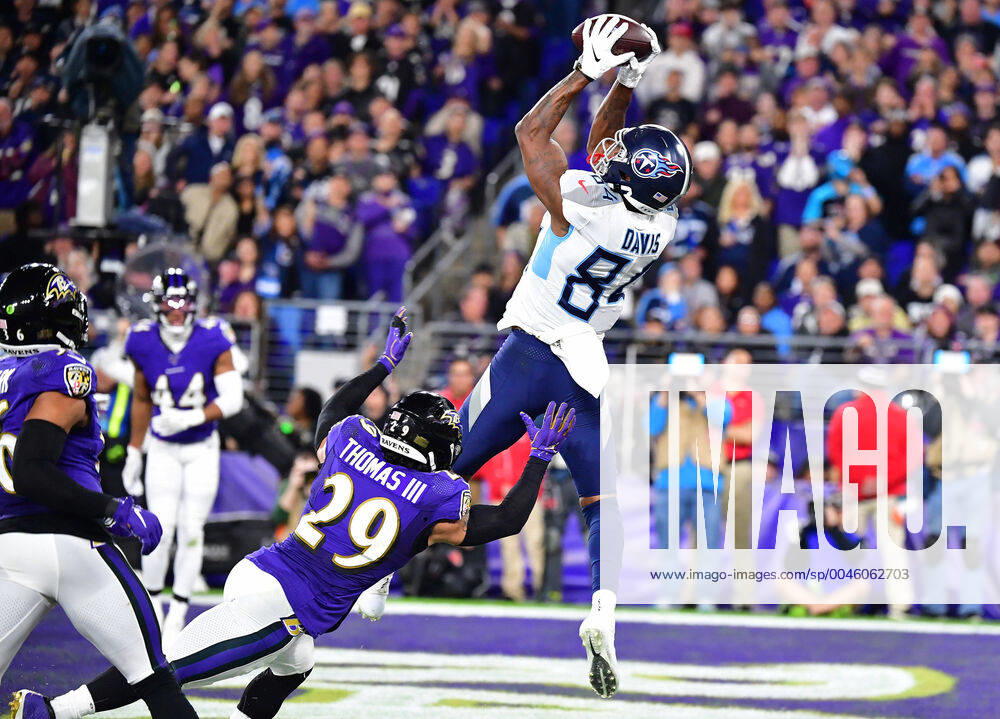 KW02 Tennessee Titans wide receiver Corey Davis (84) catches a short touchdown pass during the third quarter of a division playoff game at M&T Bank Stadium in Baltimore, Maryland, on Saturday, January 11, 2020. Tennessee won 28-12 and advances to the AFC Championship. BAL20200111123 DAVIDxTULIS