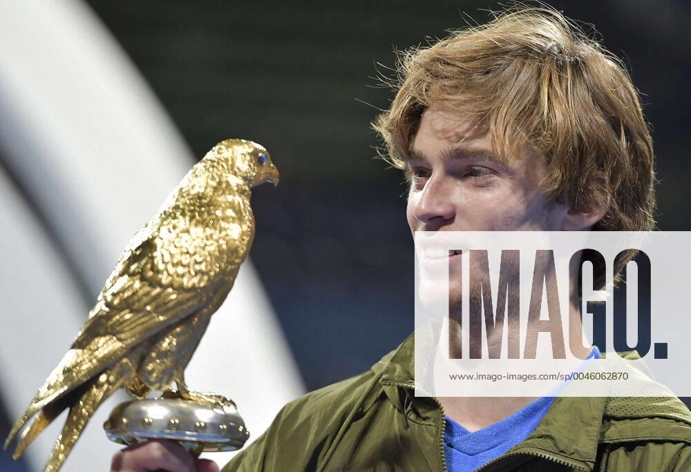 KW02 (200112) -- DOHA, Jan. 12, 2020 (Xinhua) -- Andrey Rublev of Russia celebrates with the trophy after winning the singles final match between Andrey Rublev of Russia and Corentin Moutet of France at the ATP, Tennis Herren Qatar Open tennis tournament in Doha, Qatar, Jan. 11, 2020. (Photo by Nikku Xinhua) (SP)QATAR-DOHA-ATP-TENNIS-QATAR OPEN