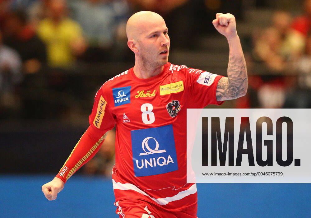 HANDBALL - EHF EURO 2020, AUT vs UKR VIENNA,AUSTRIA,12.JAN.20 - HANDBALL - EHF European Men s Handball Championship 2020, group stage, Austria vs Ukraine. Image shows the rejoicing of Robert Weber (AUT). GEPAxpictures xChristianxOrt