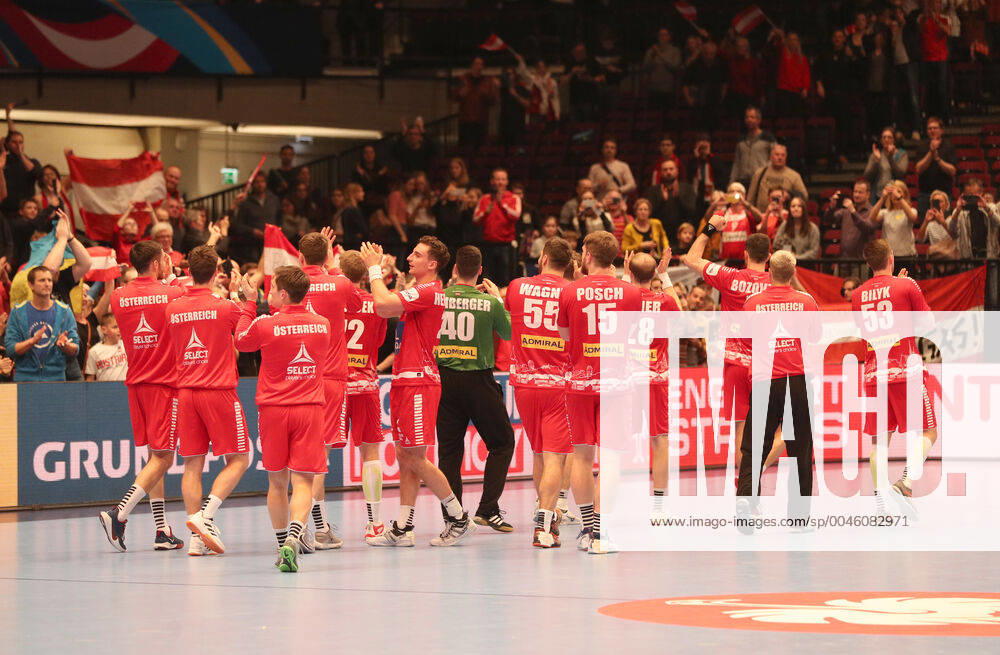 HANDBALL - EHF EURO 2020, AUT vs UKR VIENNA,AUSTRIA,12.JAN.20 - HANDBALL - EHF European Men s Handball Championship 2020, group stage, Austria vs Ukraine. Image shows the rejoicing of AUT. GEPAxpictures xChristianxOrt