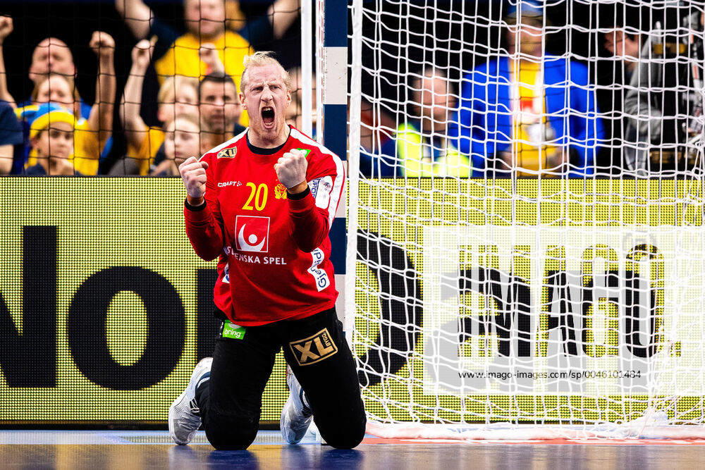 Goalkeeper Mikael Appelgren of Sweden celebrates during the EHF European Handball Championship match between Sweden and Poland on January 14, 2020 in Gothenburg Photo Michael Erichsen BILDBYRAN Cop 89 bbeng handball handball handball handball in 2020 european mens handball championship 2020 in 2020 handballs in 2020 ehf euro 2020 sweden sweden poland poland cheering,