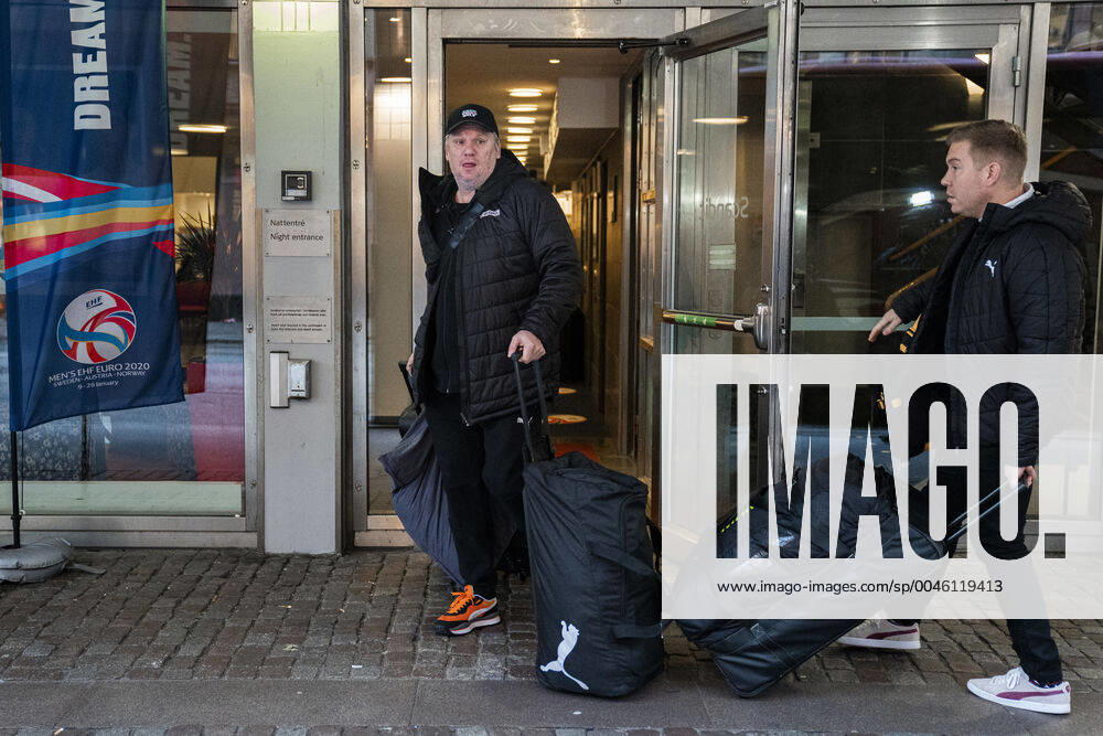 Handball mens team leaves their hotel Scandic St Jörgen in Malmoe on Thursday, January 16, 2020 The Danish handball men are out of the European Championships, which ended for them on Wednesday after three matches in the inaugural group game, Copenhagen Denmark,
