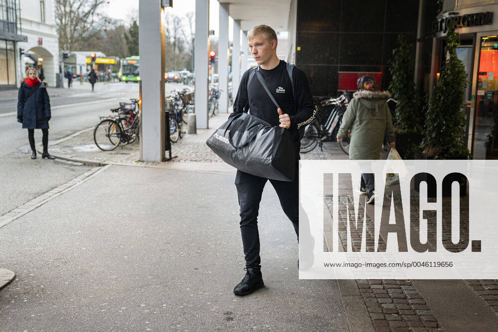 Magnus Saugstrup Handball mens team leaves their hotel Scandic St Jörgen in Malmoe on Thursday, January 16, 2020 The Danish handball men are out of the European Championships, which ended for them on Wednesday after three matches in the inaugural group game, Copenhagen Denmark,