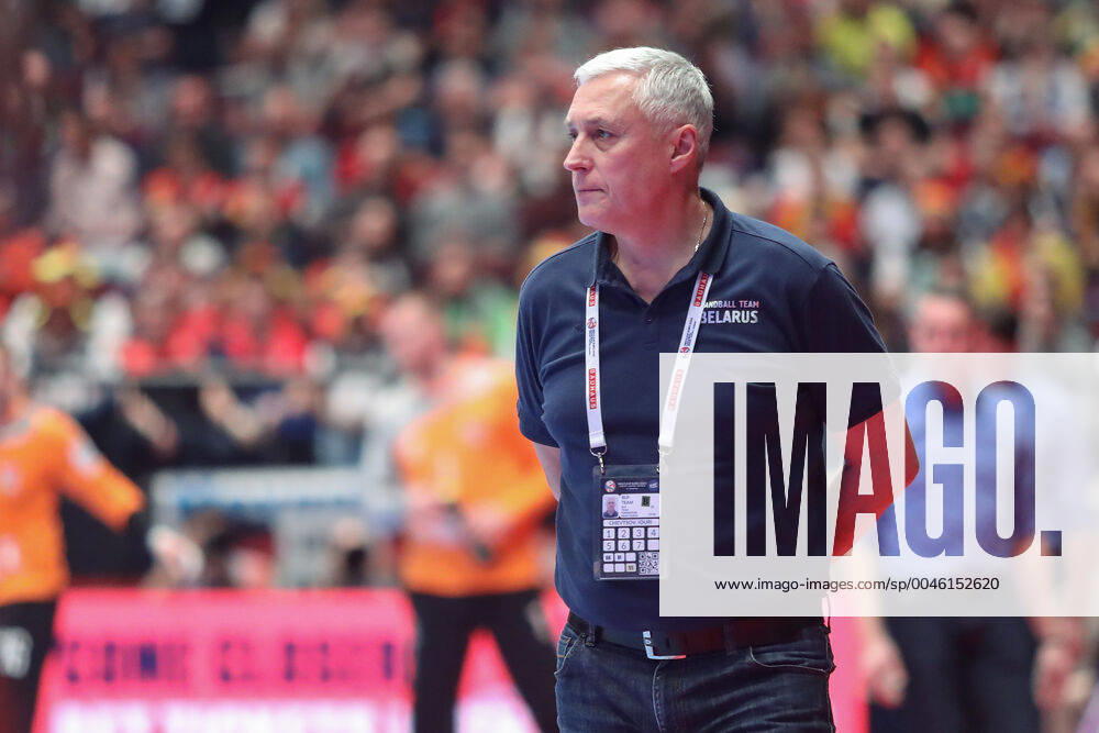 PXL_EURO 2020_Belarus vs Czech Republic 18.01.2020., Wiener Stadthalle, Vienna, Austria - Men s EHF EURO 2020, main round, group I ,match between Belarus and Czech Republic at Wiener Stadthalle.Coach Iouri Chevtsov. LukaxStanzl PIXSELL