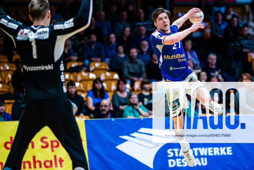 Thies Bergemann 27 HSV Handball during the match HSV Handball and TBV Lemgo Lippe at the Peugeot Cup 2020 in the Anhalt Arena on 19 January 2020 in Dessau Rosslau, Saxony Anhalt, Germany