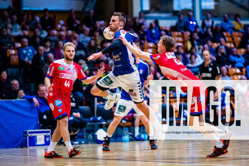 Lukas Ossenkopp 14 HSV Handball during the match HSV Handball and TBV Lemgo Lippe at the Peugeot Cup 2020 in the Anhalt Arena on 19 January 2020 in Dessau Rosslau, Saxony Anhalt, Germany