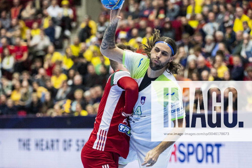 Dean Bombac of Slovenia during the EHF European Handball Championship match between Slovenia and Hungary on January 19, 2020 in Malmö Photo Ludvig Thunman BILDBYRAN code LT 35708 bbeng ehf euro 2020 em 2020 european mens handball championship 2020 handball handball handballs em 2020 handball handball em 2020 Slovenia Slovenia Hungary Hungary,