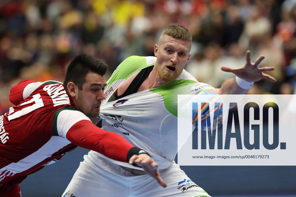MALMOE 20200119 Hungary s Dominik Mathe L try to stop Blaz Blagotinsek during the Men s European Handball Championship main round Group 2 match between Slovenia and Hungary at Malmo Arena, Friday Jan 19, 2020 Foto Andreas Hillergren TT kod 10600 Malmo Sweden