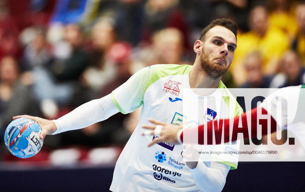 MALMOE 20200119 Slovenia s Borut Mackovsek during the Men s European Handball Championship main round Group 2 match between Slovenia and Hungary at Malmo Arena, Friday Jan 19, 2020 Foto Andreas Hillergren TT kod 10600 Malmo Sweden