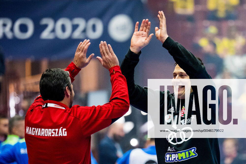 Goalkeeper Roland Mikler of Hungary celebrates after the EHF European Handball Championship match between Slovenia and Hungary on January 19, 2020 in Malmö Photo Ludvig Thunman BILDBYRAN code LT 35712 bbeng ehf euro 2020 em 2020 european mens handball championship 2020 handball handball handballs em 2020 handball handball em 2020 slovenia slovakia hungary hungry celebration celebration,
