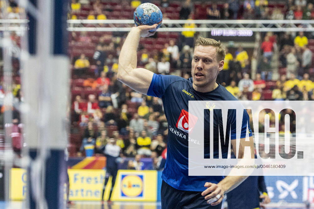 Fredric Pettersson of Sweden ahead of the European Championship Handball Championship match between Norway and Sweden on January 19, 2020 in Malmö Photo Ludvig Thunman BILDBYRAN code LT 35713 bbeng ehf euro 2020 em 2020 european mens handball championship 2020 handball handball handballs em 2020 handball handball em 2020 sweden sweden norway norway,